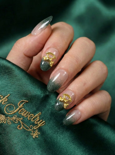 ブラックジュエリー1月限定キャンペーンネイル｜武蔵小山のネイルサロン