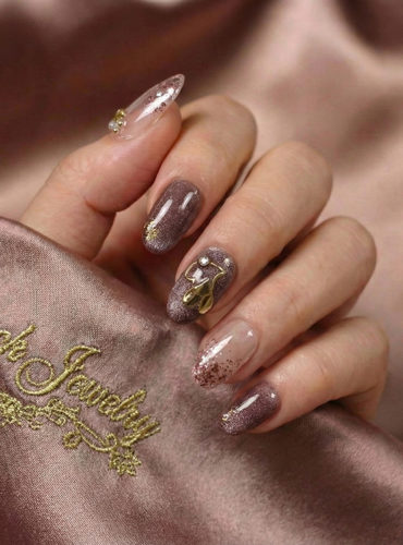 ブラックジュエリー1月限定キャンペーンネイル｜武蔵小山のネイルサロン