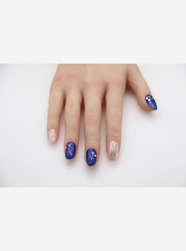 ブラックジュエリー11月限定キャンペーンネイル|武蔵小山のネイルサロン