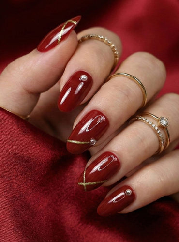 ブラックジュエリー12月限定キャンペーンネイル|武蔵小山のネイルサロン